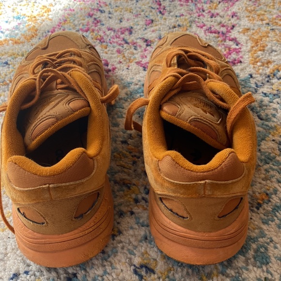 RARE Adidas Yung 1 Ochre Sneaker - Picture 5 of 14